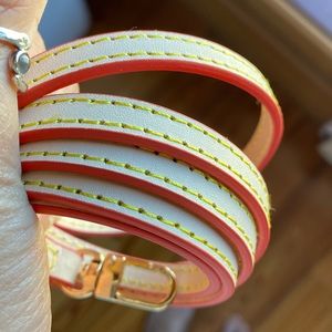 Vachetta leather strap 47”